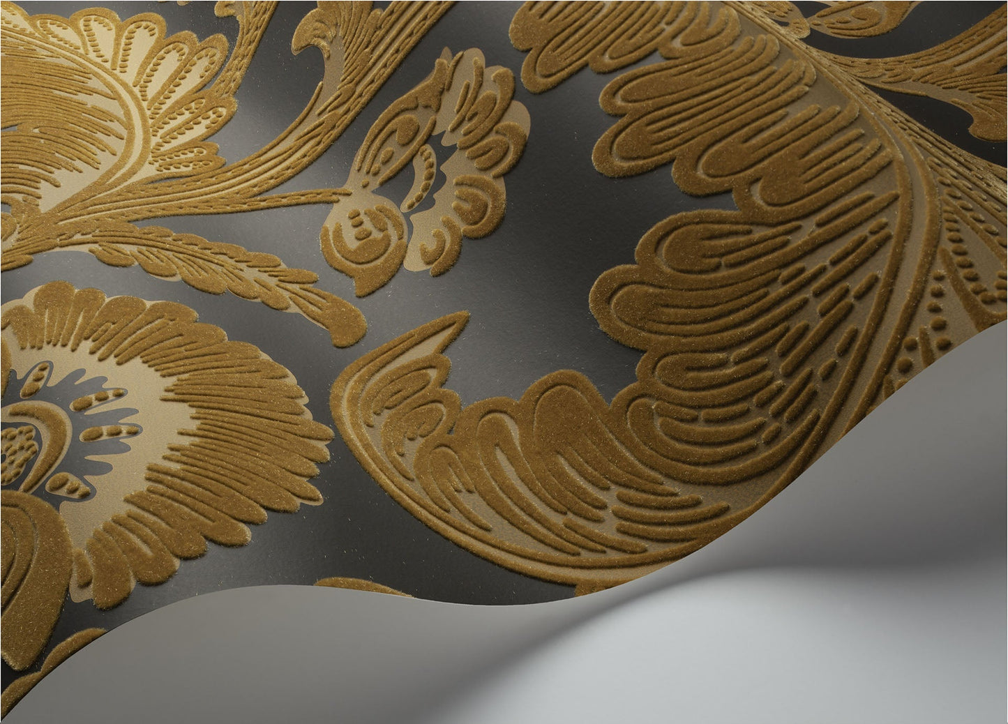Cole & Son Fanfare Flock - interior