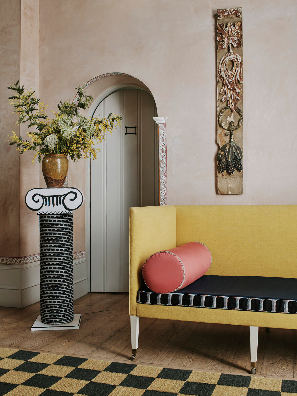 Samuel and Sons Punto Embroidered Border — scenography