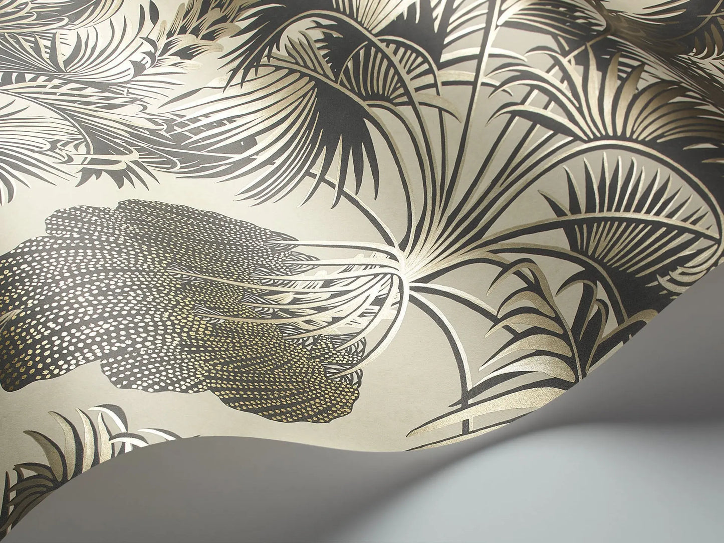Cole & Son Hollywood Palm - interior