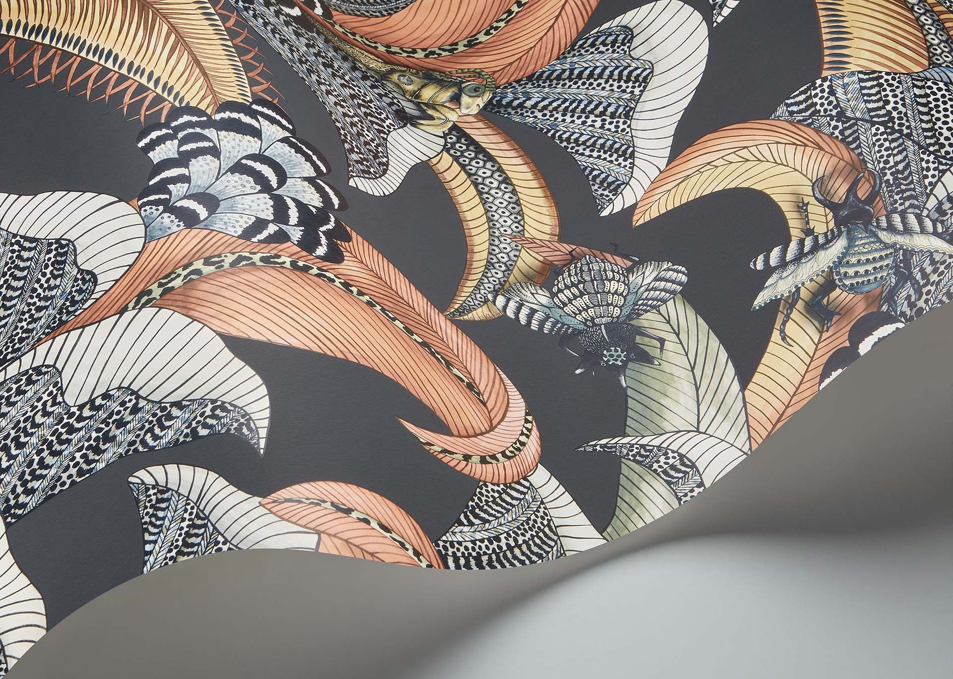 Cole & Son Hoopoe Leaves - interior