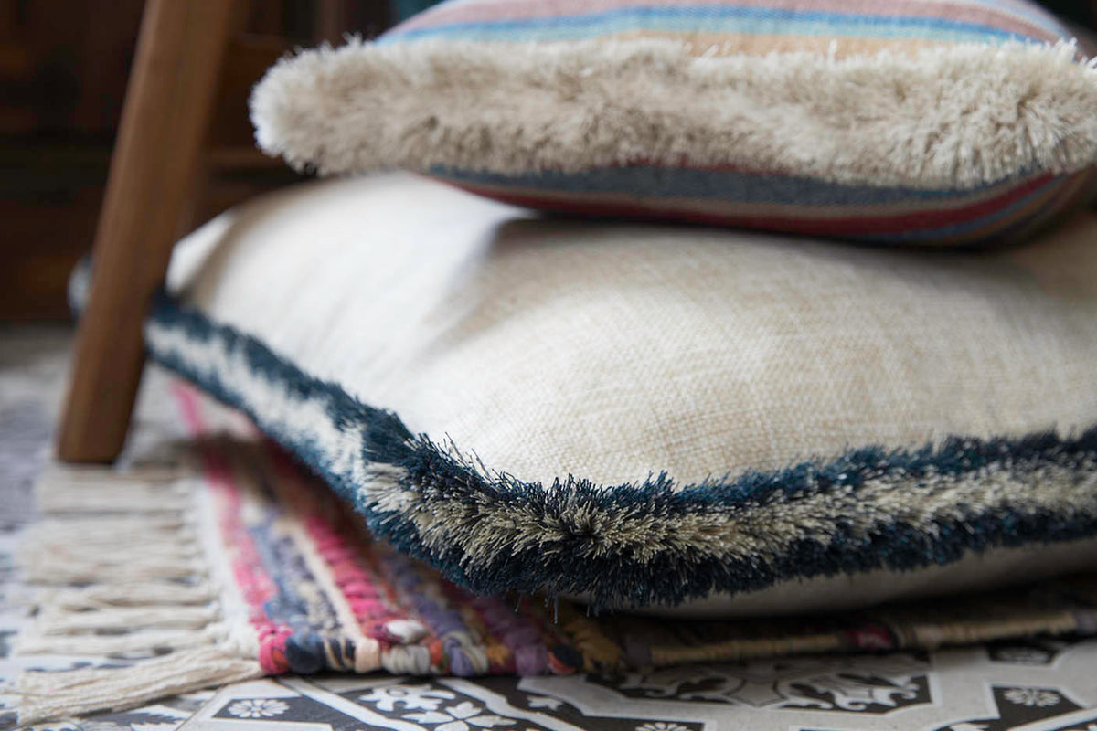 Samuel and Sons Inca Brush Fringe — scenography