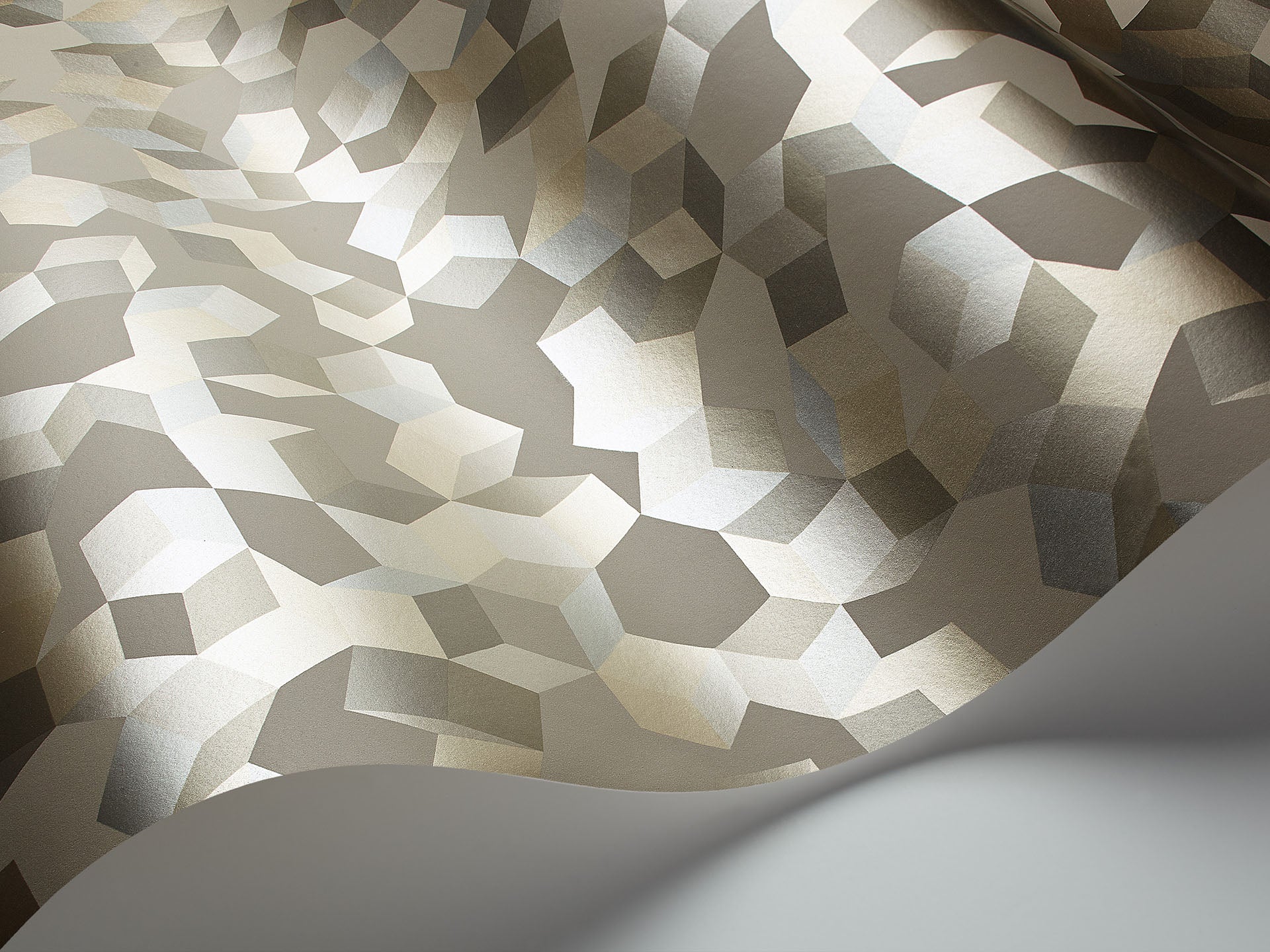 Cole & Son Ingot - interior