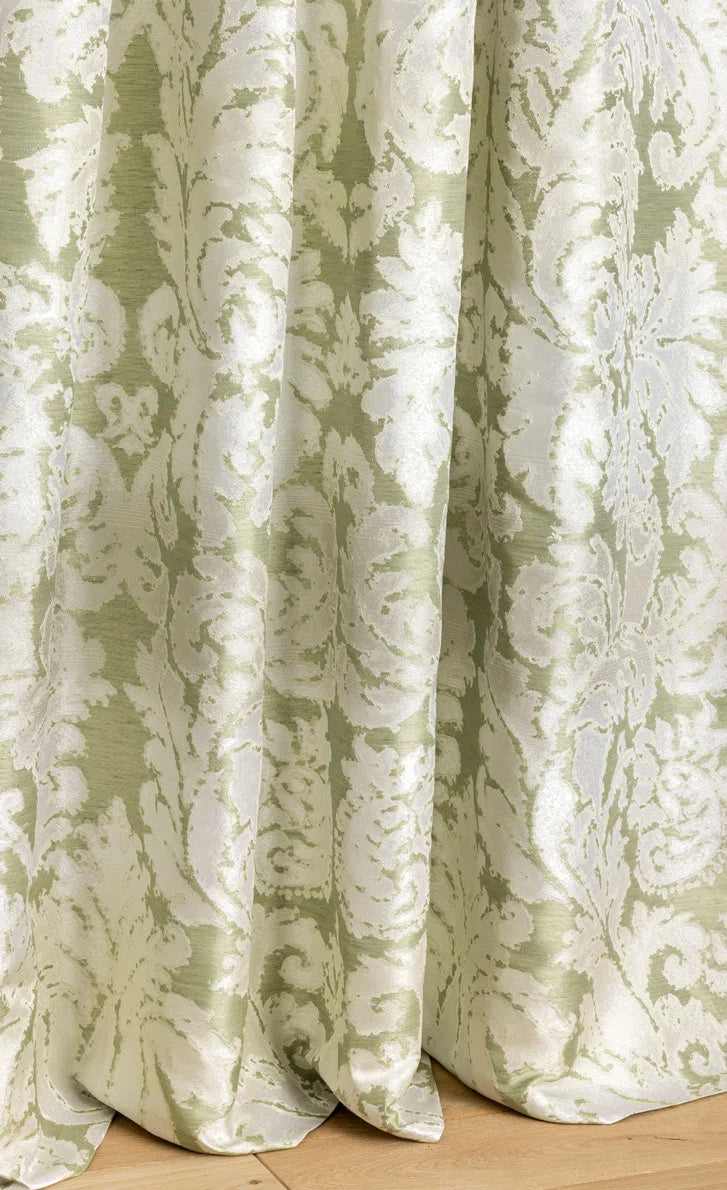 Pierre Frey Hampton Court — scenography