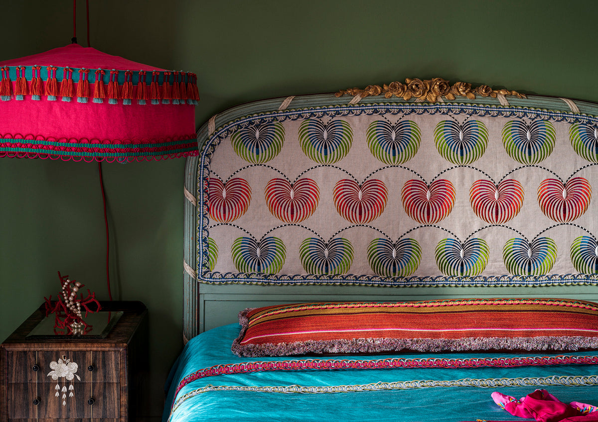 Samuel and Sons Kaleidoscope Braid — scenography