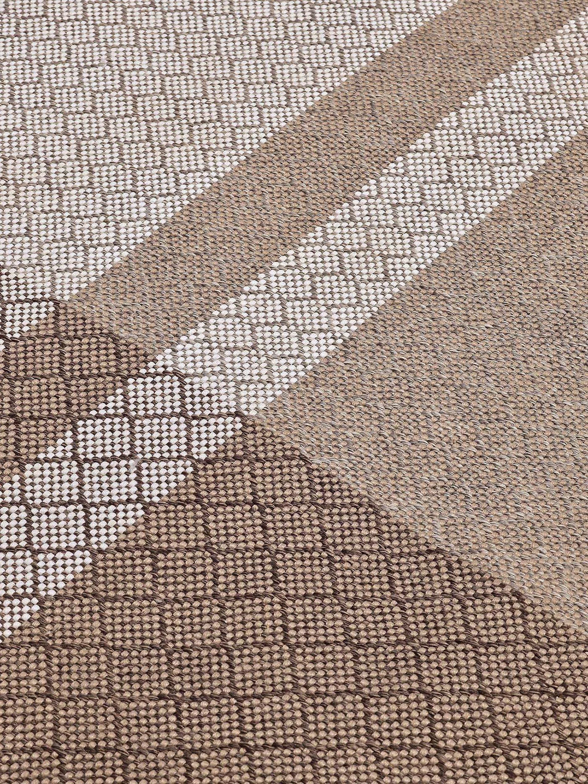 Pierre Frey Patch — scenography