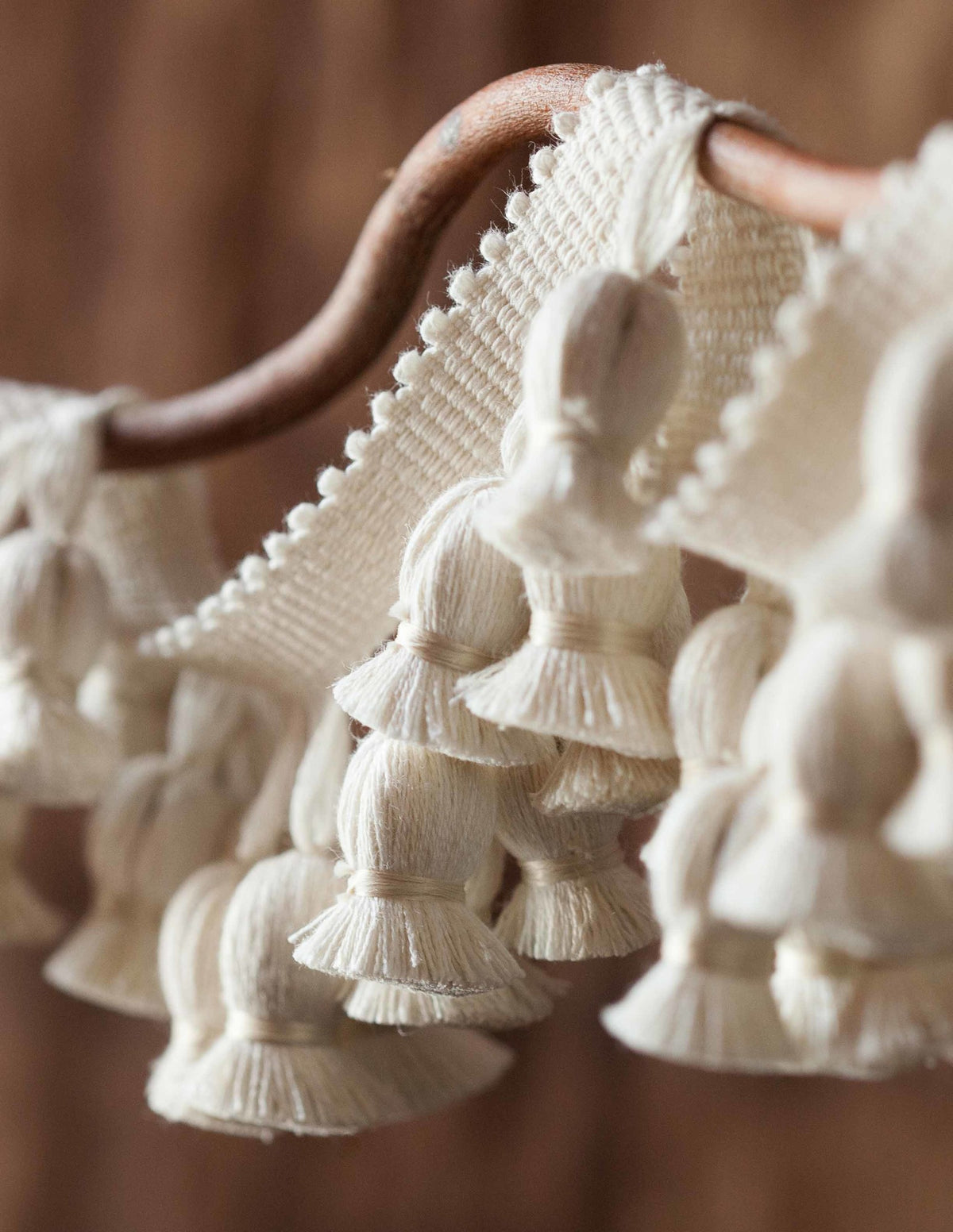 Samuel and Sons La Terre Onion Tassel Fringe — scenography