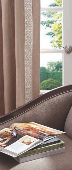 Samuel and Sons Labyrinth Border — scenography