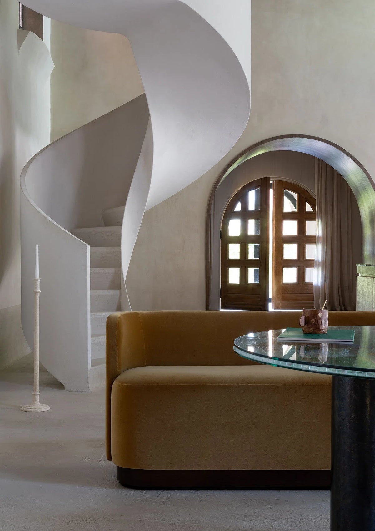 Pierre Frey Carl — scenography
