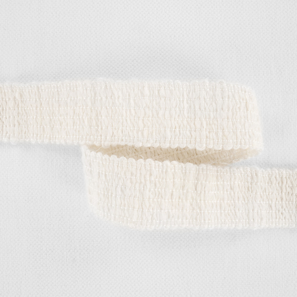 Mark Alexander Bordure Jasper White fabric