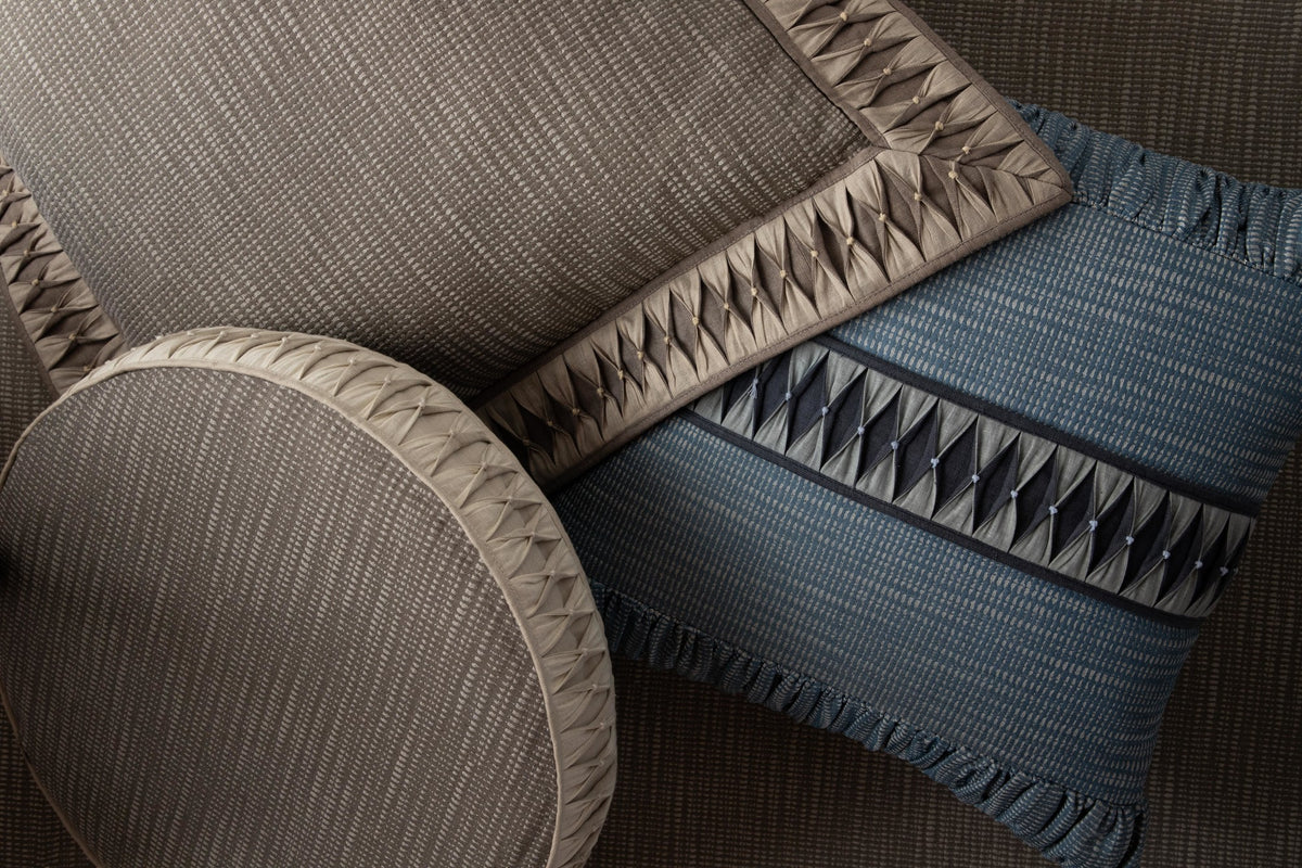 Samuel and Sons Monarch Pleated Border — scenography
