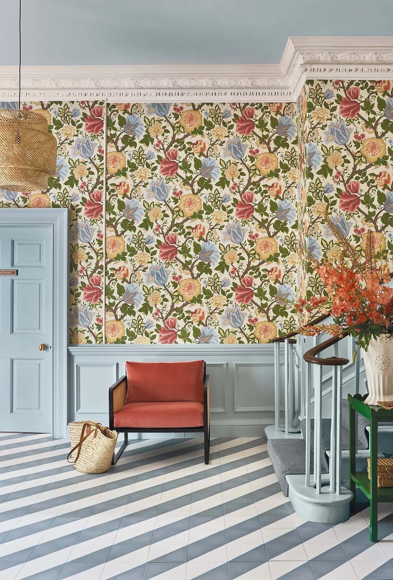 Cole & Son Midsummer Bloom - interior