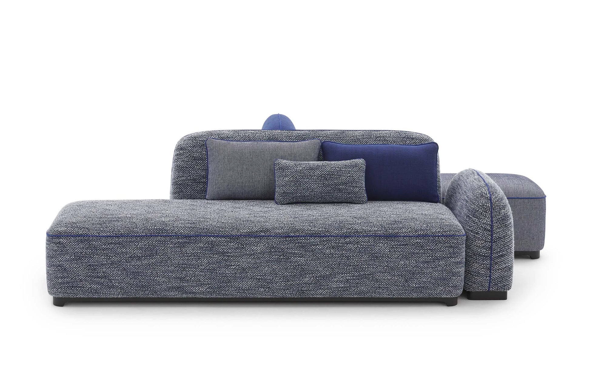 Pierre Frey Dolmen - Lacquered beech; Piping - Simple seams - Stretched fabric