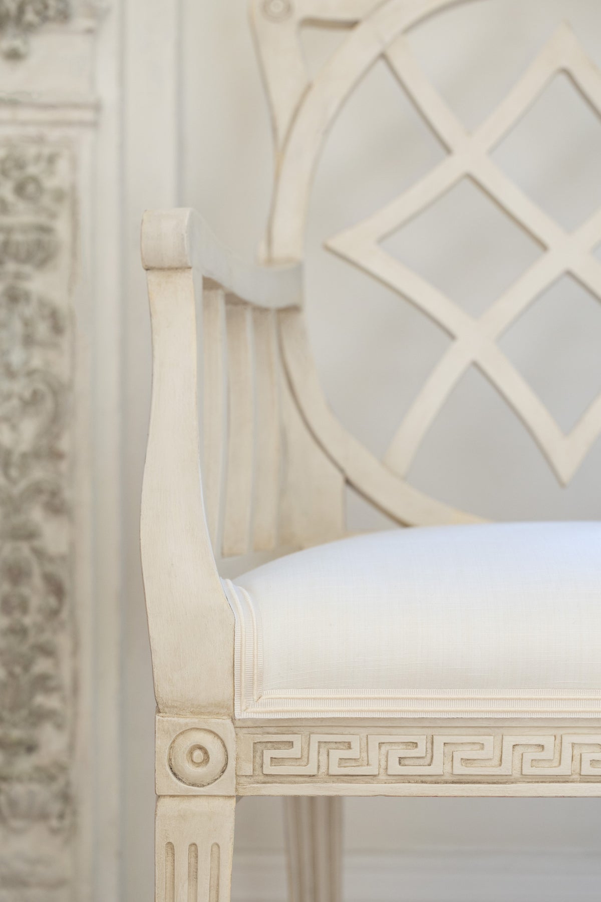 Samuel and Sons MDS Rosette Gimp — scenography
