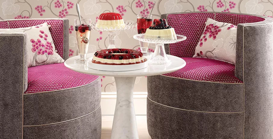 Osborne & Little | Oriole - room setting