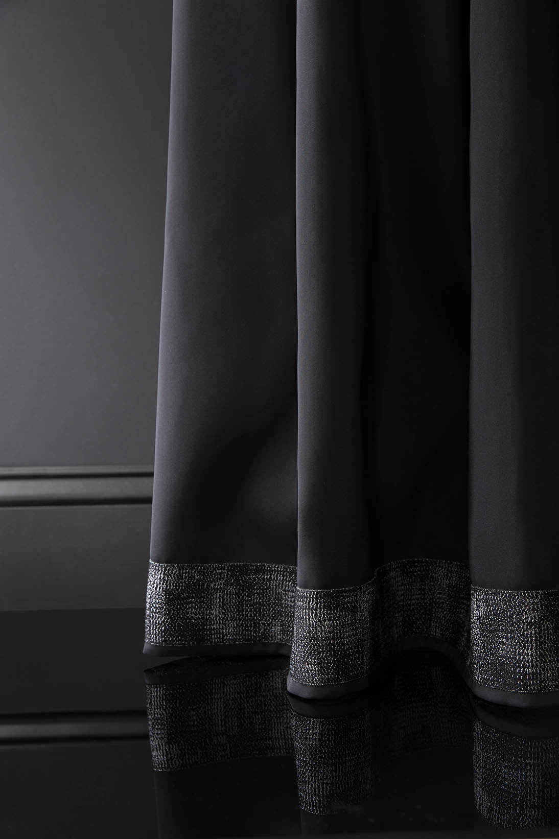 Samuel and Sons Eclipse Border — scenography