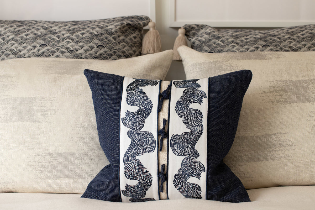 Samuel and Sons Oahu Embroidered Border — scenography