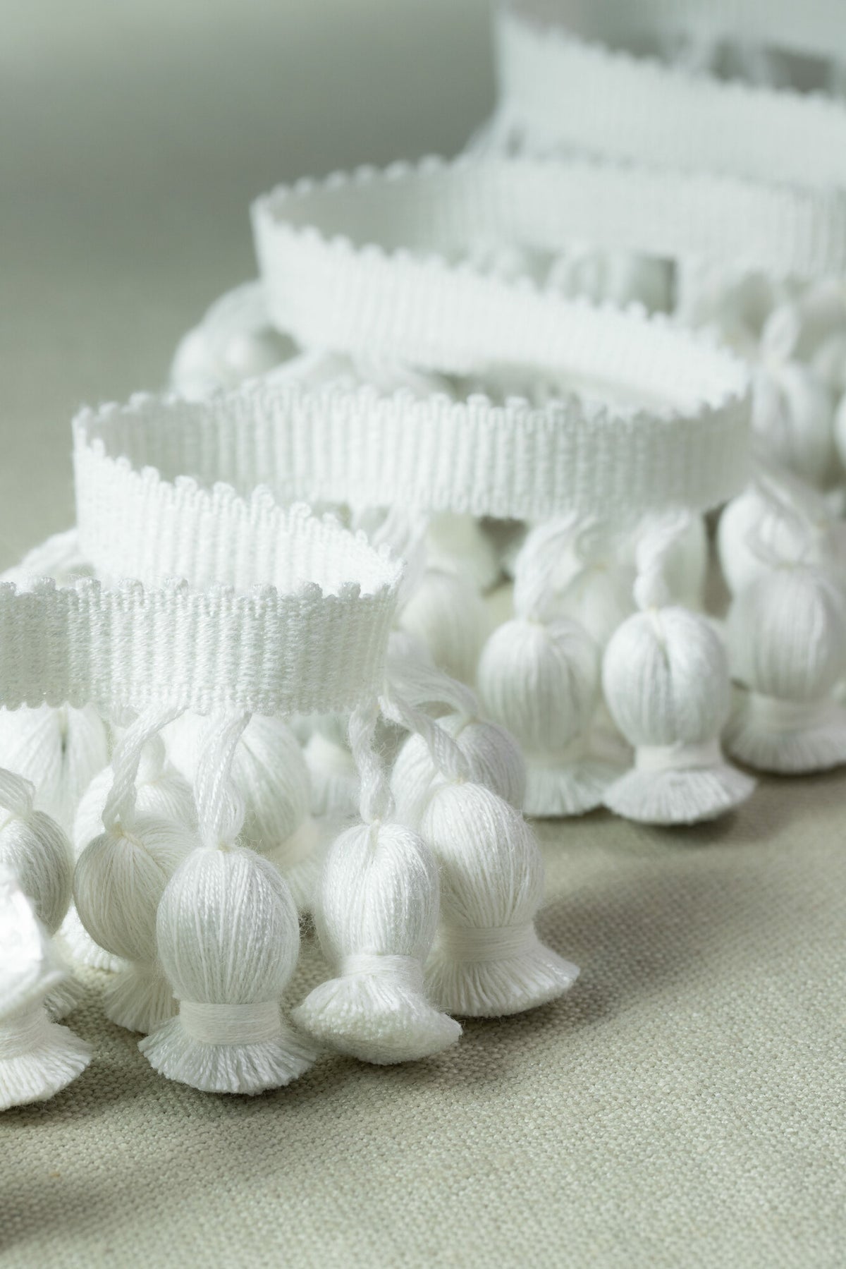 Samuel and Sons Marina Onion Tassel Fringe — scenography