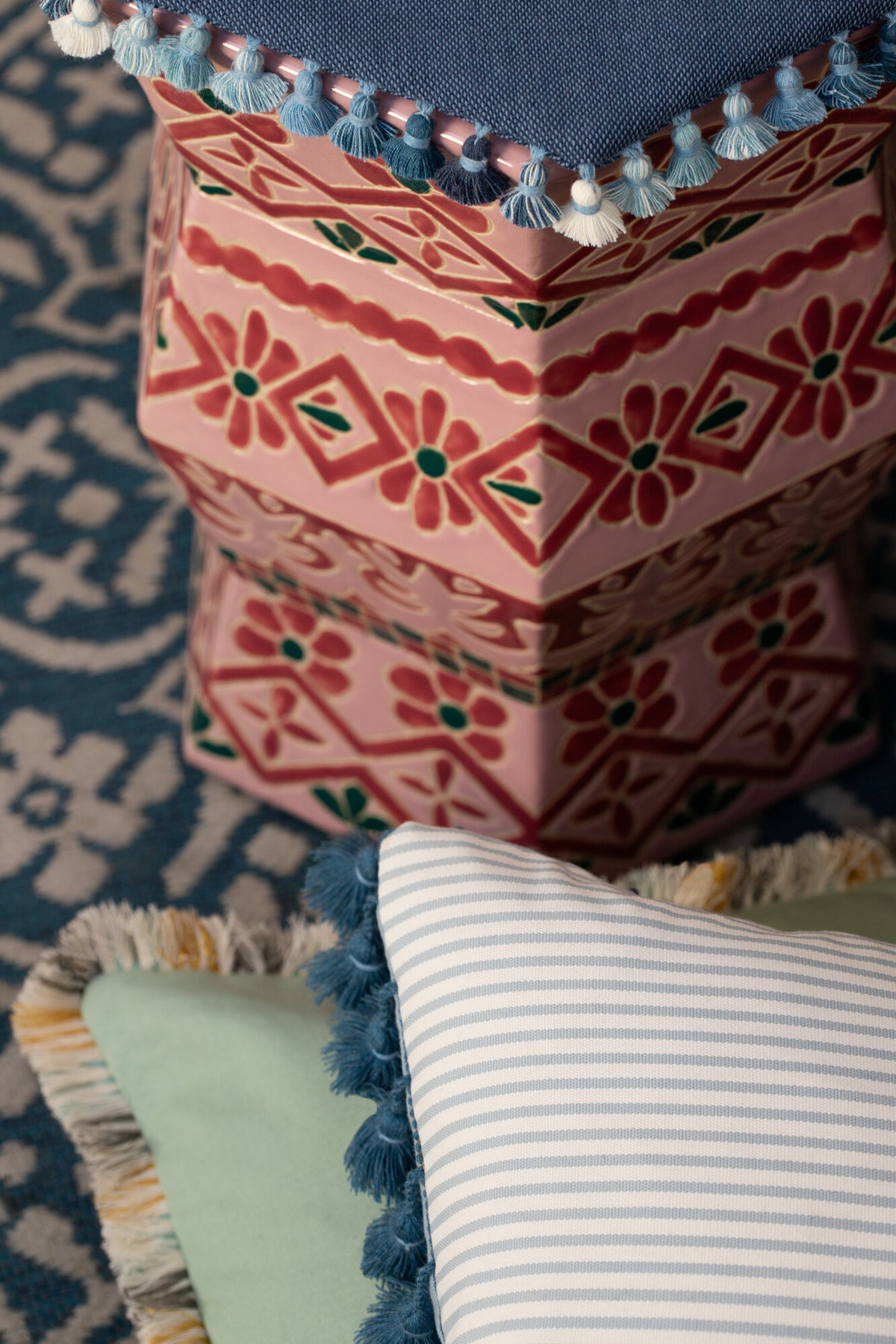 Samuel and Sons Oceanside Tassel Fringe — scenography
