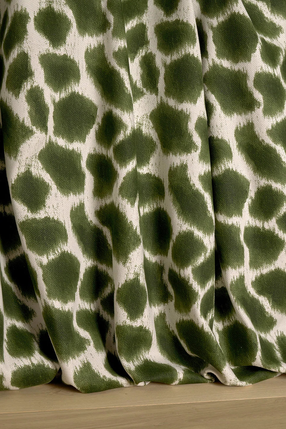 Pierre Frey Giraffe — scenography