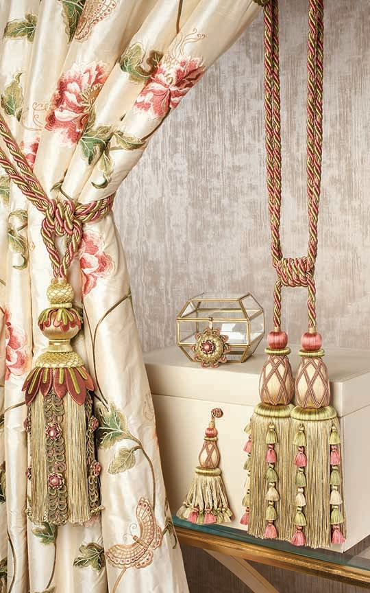 Samuel and Sons Palais Key Tassel — scenography