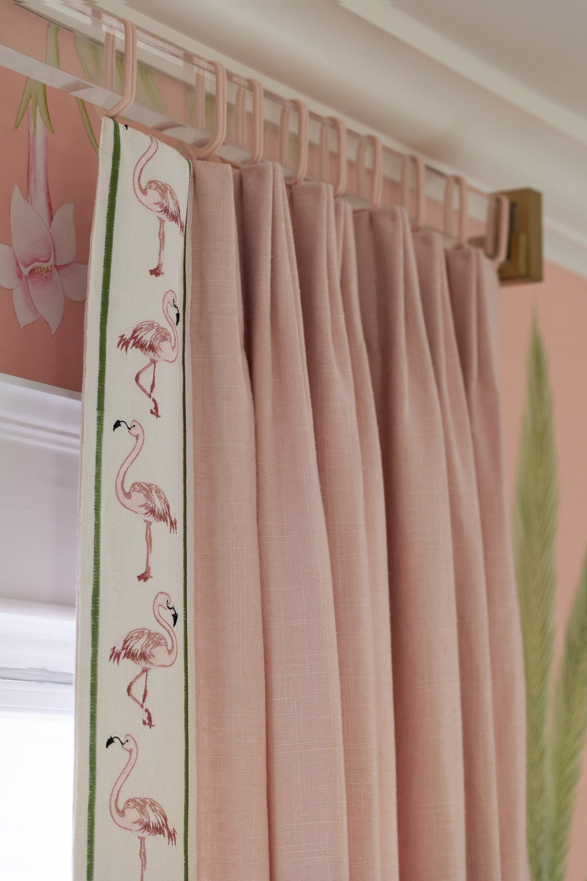 Samuel and Sons Flamingo Court Embroidered Border — scenography