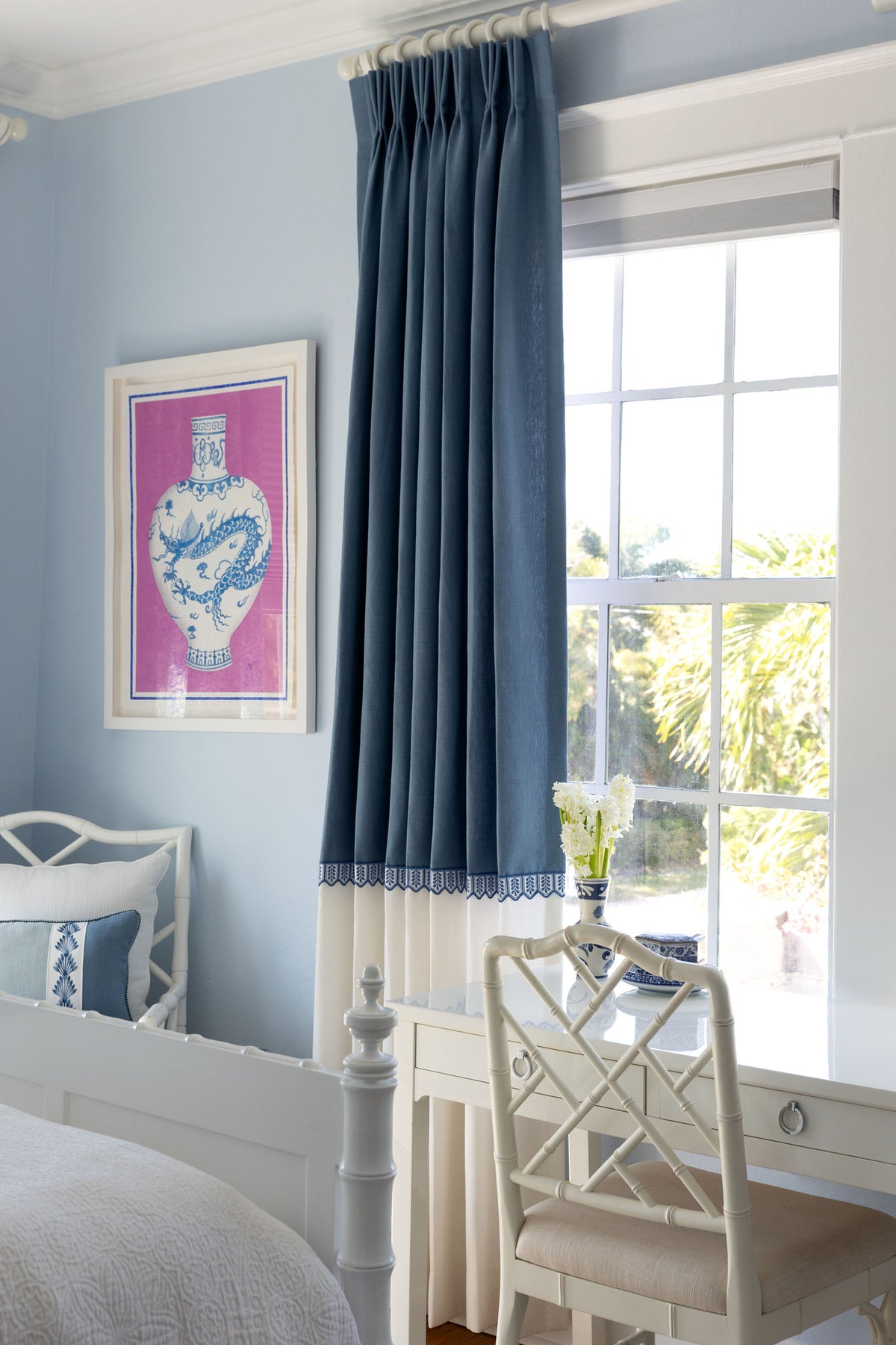 Samuel and Sons Tropic Embroidered Border — scenography