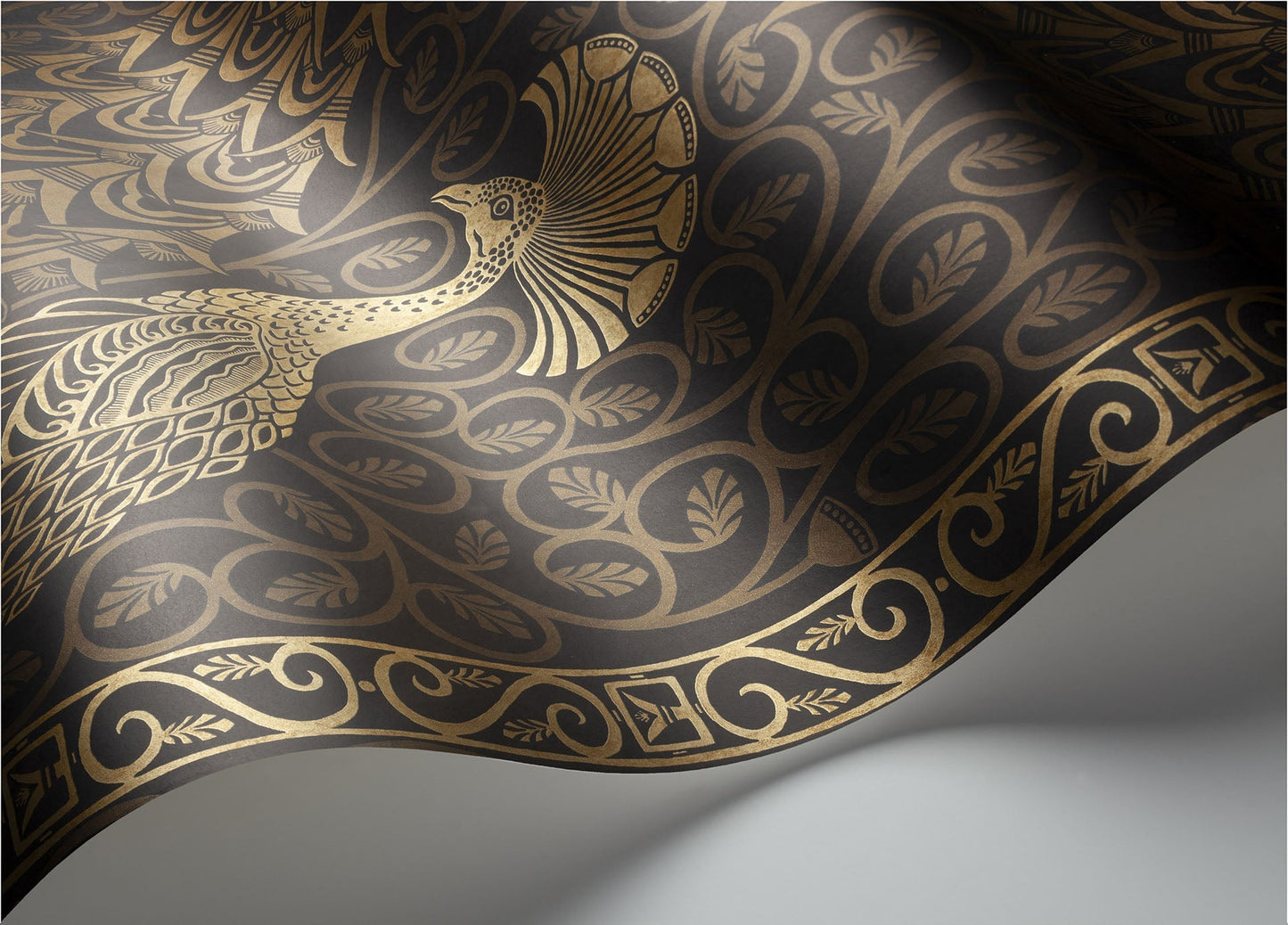 Cole & Son Pavo Parade - interior
