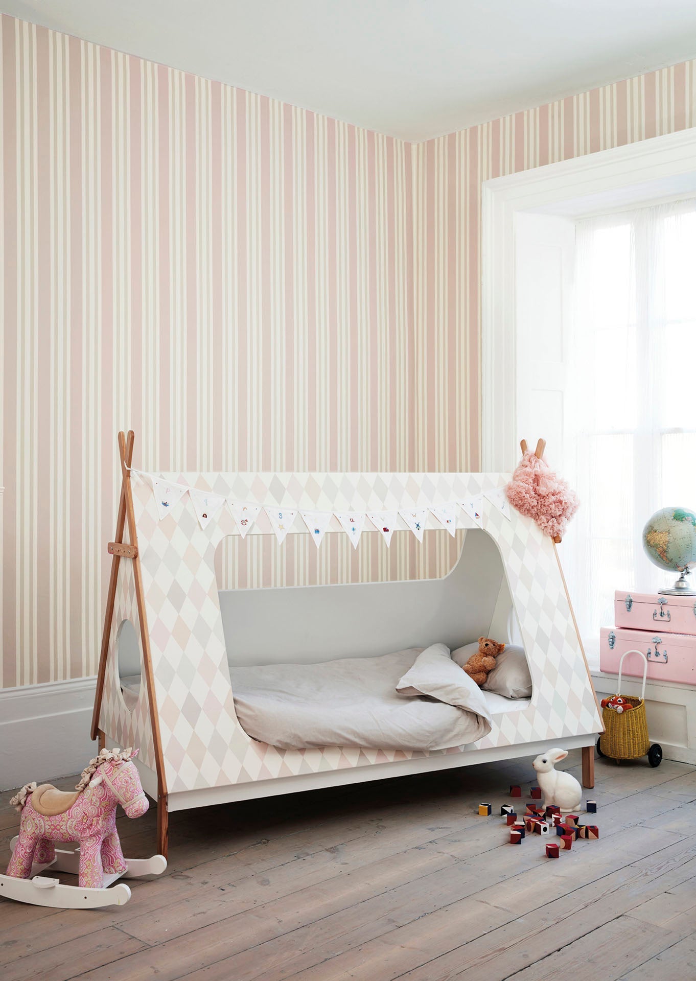 Cole & Son Polo Stripe - interior