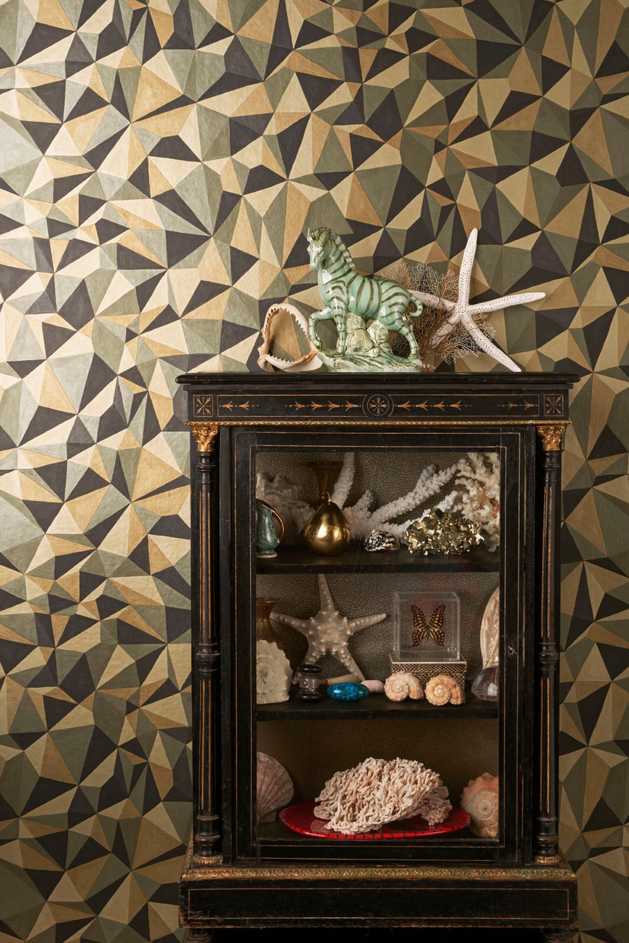 Cole & Son Quartz - interior