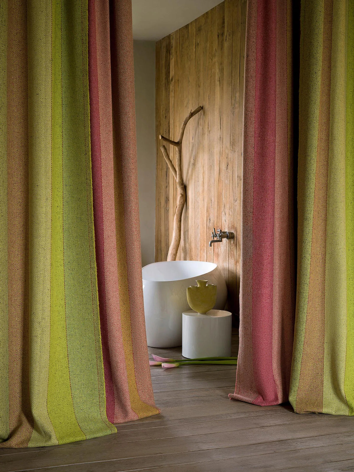 Pierre Frey Tess — scenography