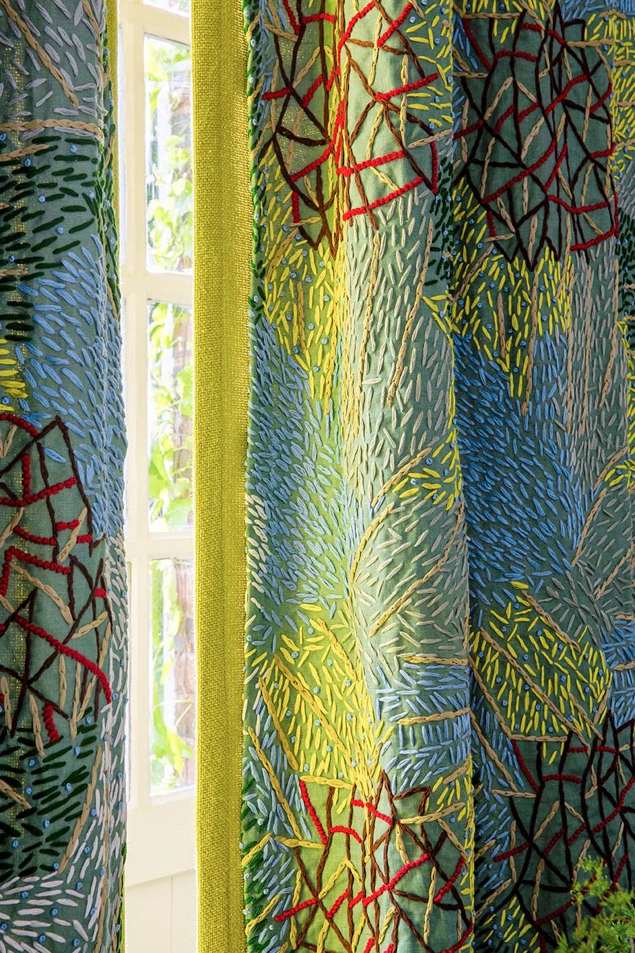 Pierre Frey Pre fleuri — scenography