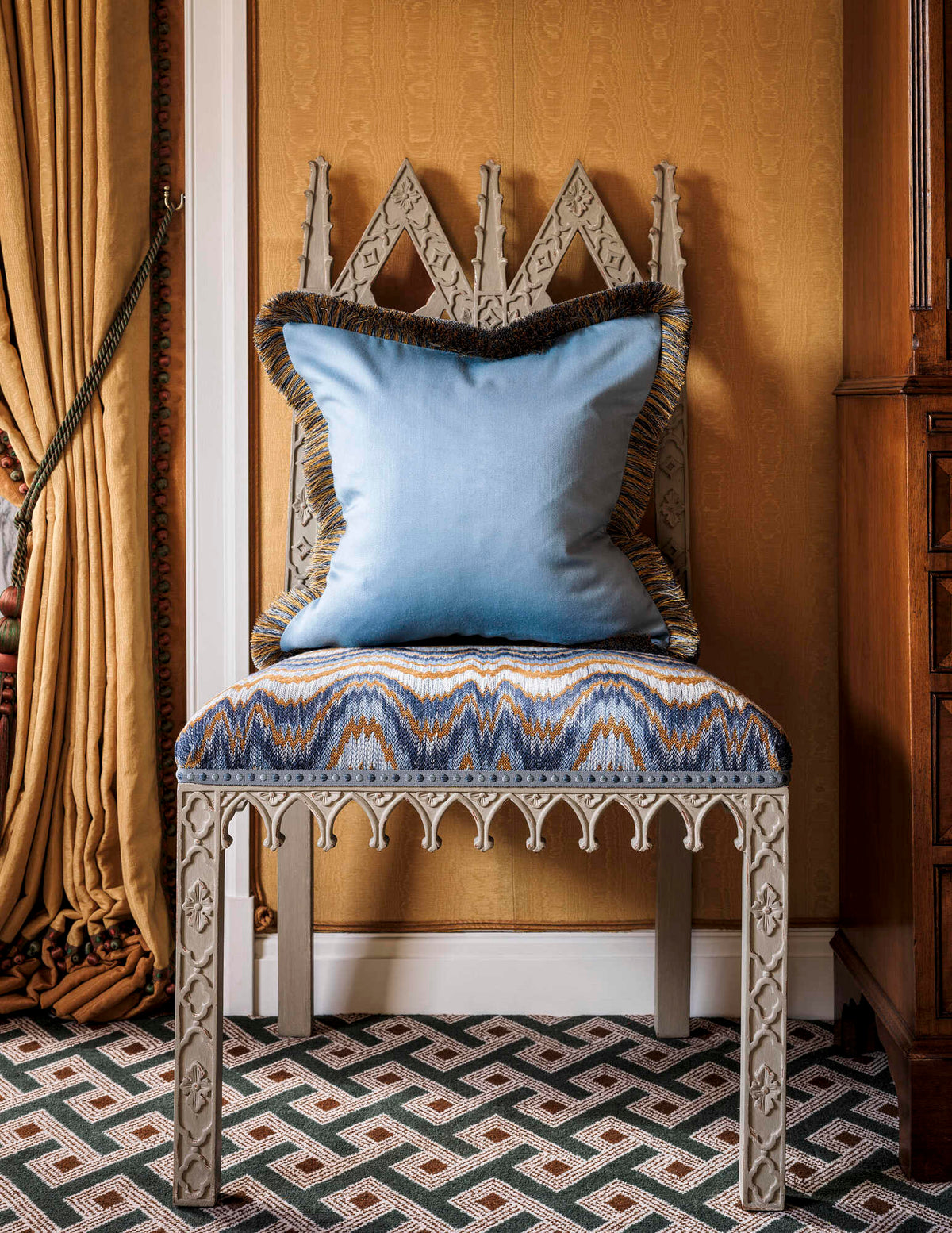 Samuel and Sons Roumaunt Gimp — scenography