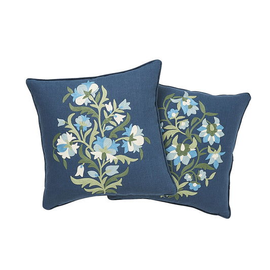 Schumacher | Antalya Medallian Pillow Pair fabric - SO7574004