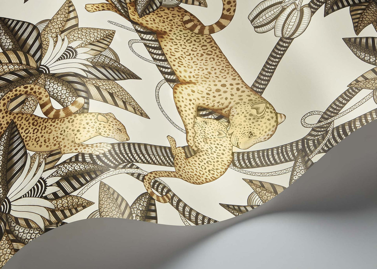 Cole & Son Satara - interior