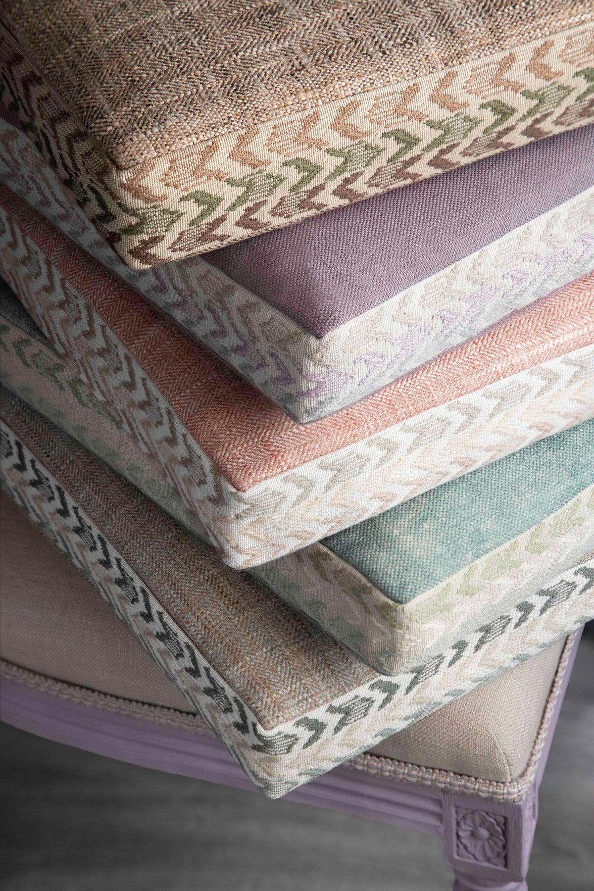 Samuel and Sons Somerset Ikat Border — scenography