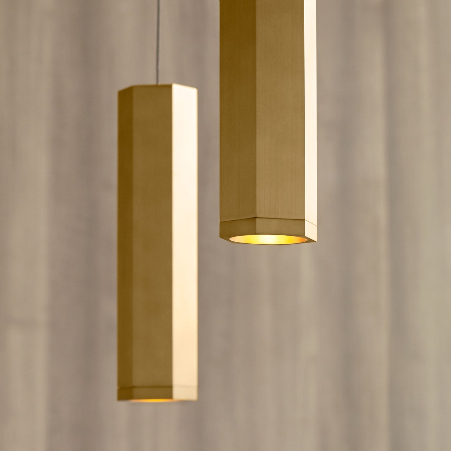Visual Comfort | Sean Lavin | MonoRail Blok Small Pendant