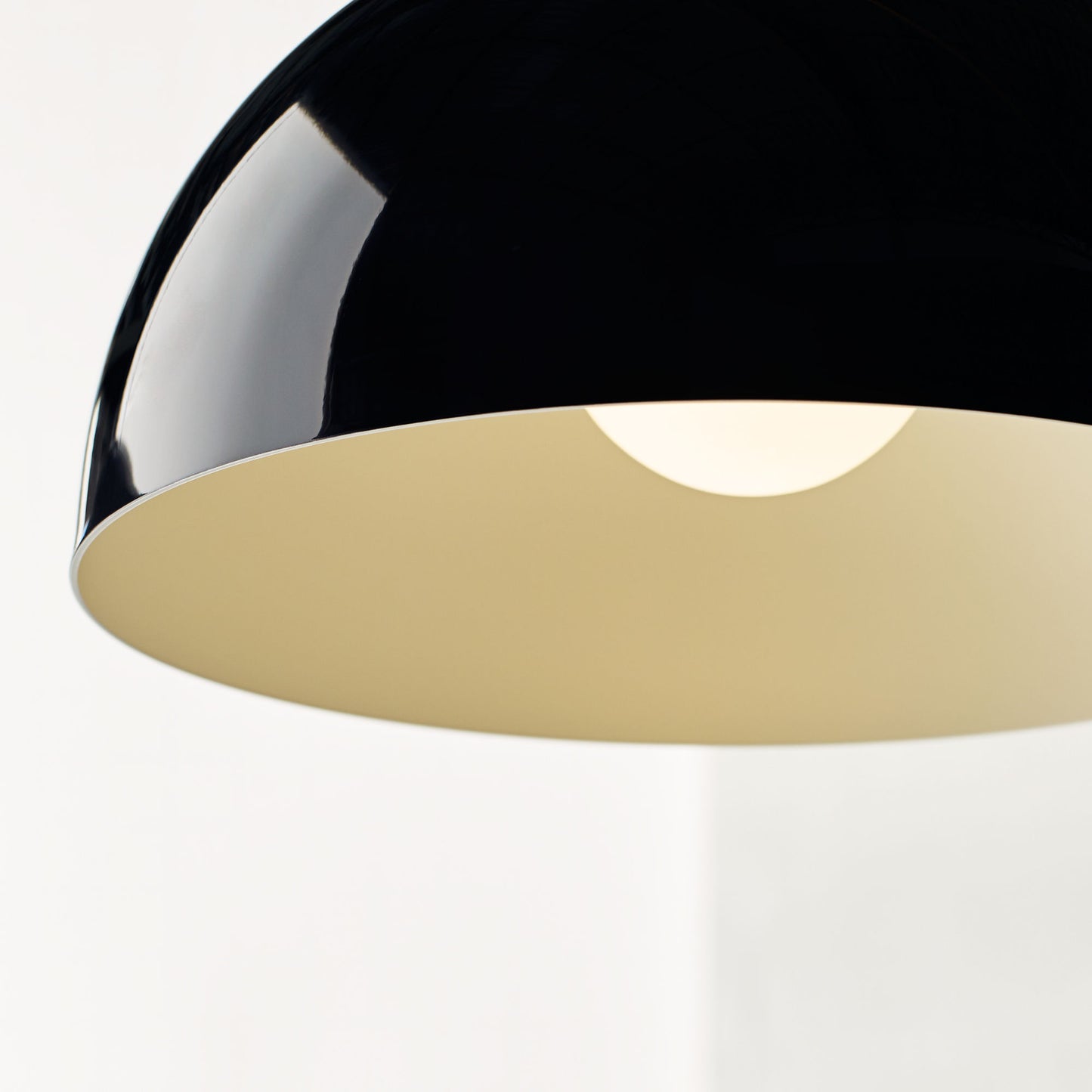 Visual Comfort | Sean Lavin | MonoRail Mini Powell Street Pendant