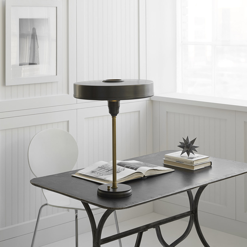 Visual Comfort | Thomas O'Brien | Carlo Table Lamp