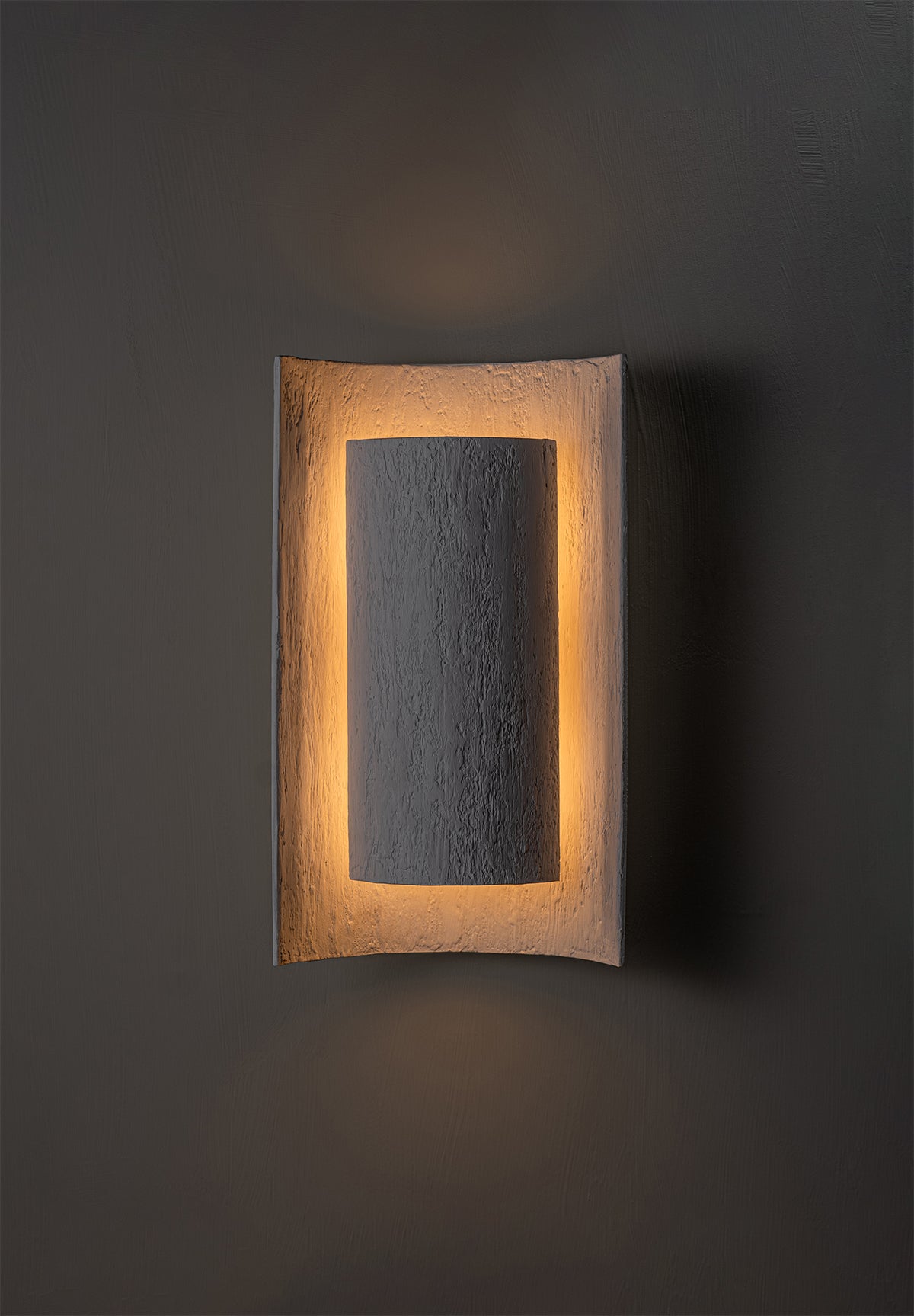 Porta Romana I Covex Textured Wall Light