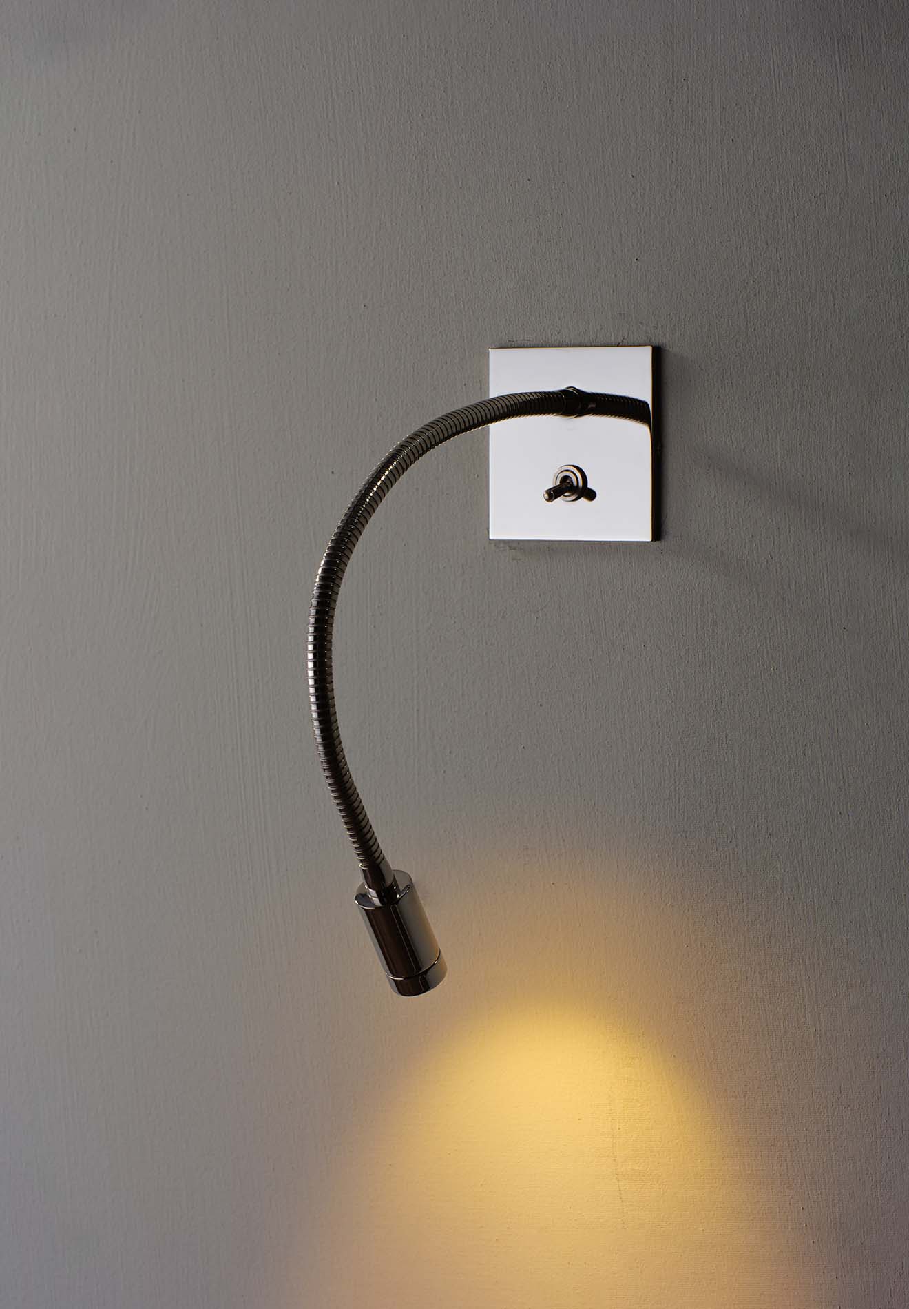Porta Romana I Jordan Wall Light Large