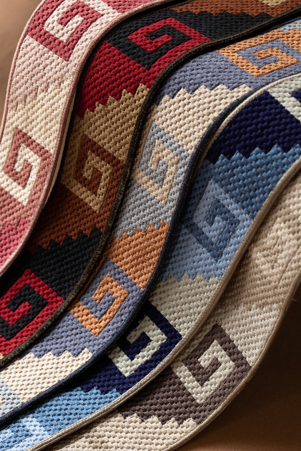 Samuel and Sons Mojave Embroidered Border — scenography