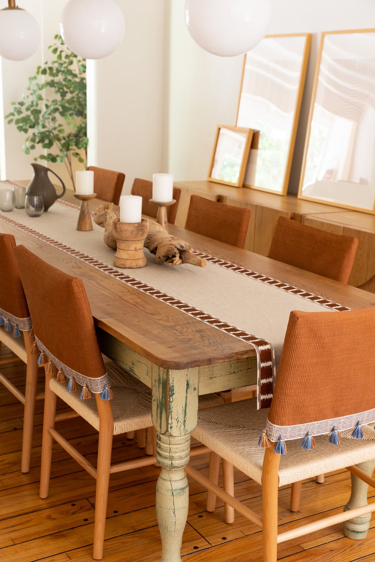 Samuel and Sons Taos Embroidered Border — scenography