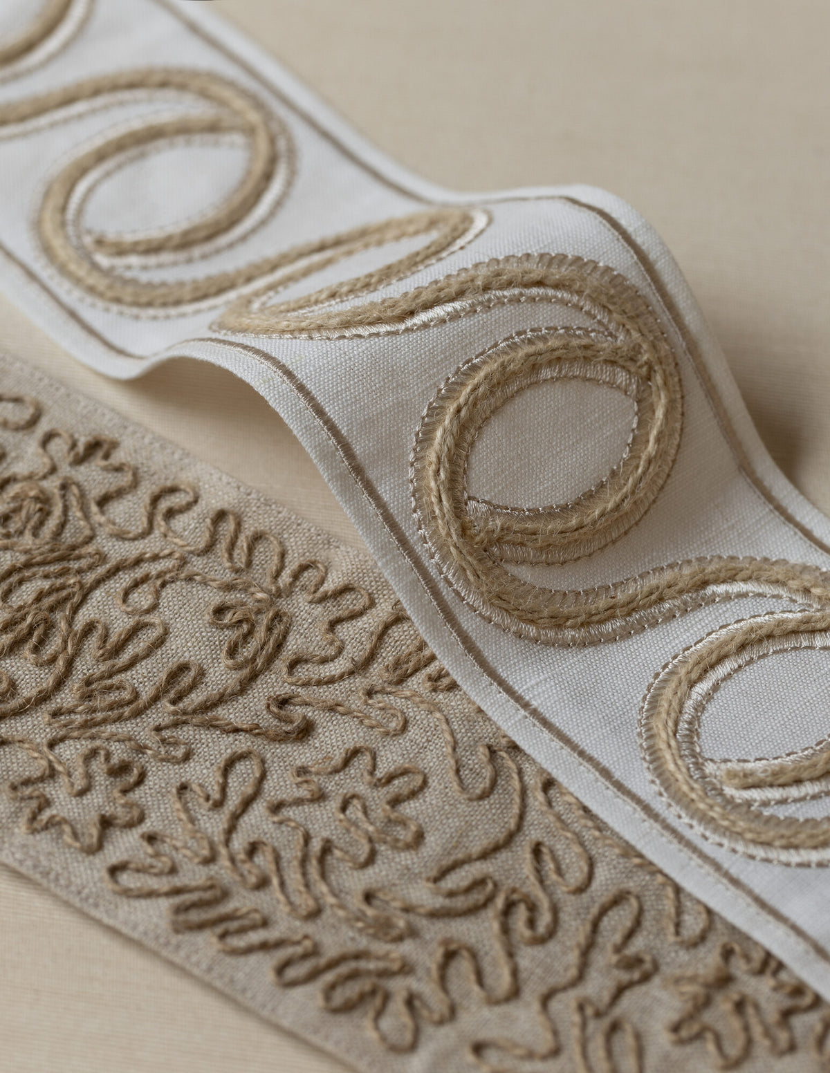Samuel and Sons Botanical Jute Border — scenography