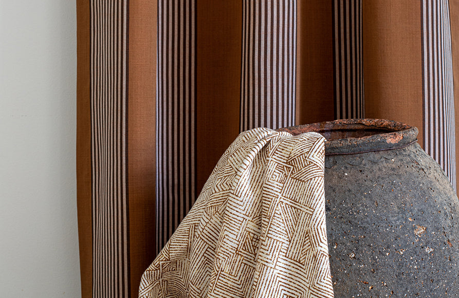 Threads | Paros - interior