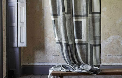 Threads | Arlo - interior