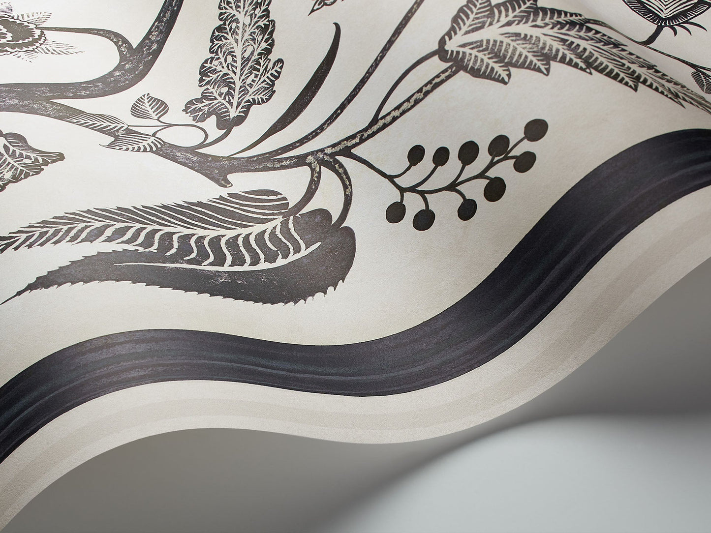 Cole & Son Trees of Eden PARADISE - interior