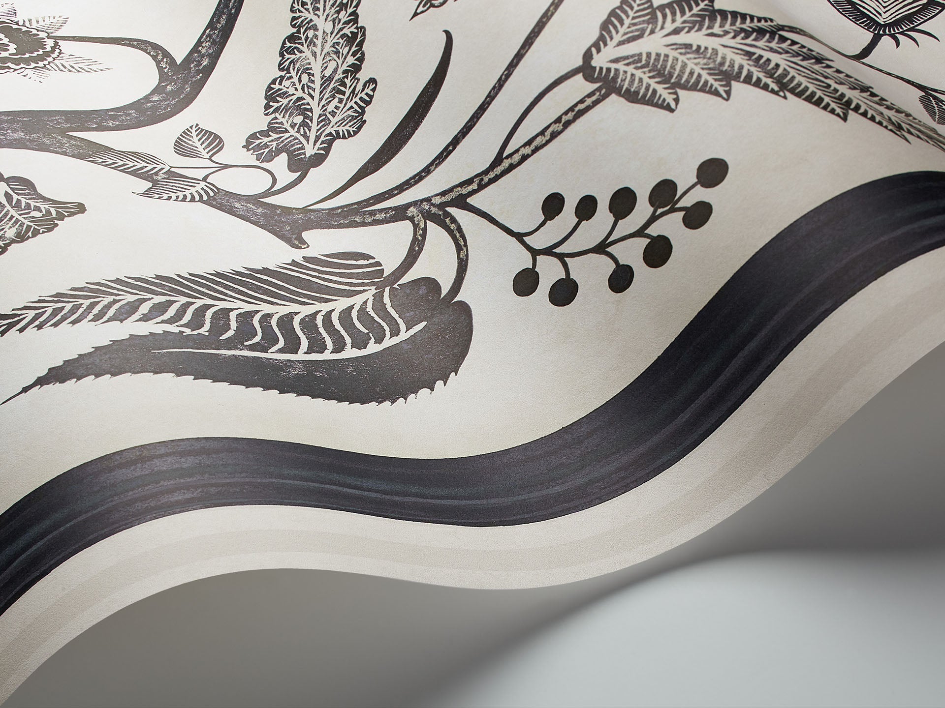 Cole & Son Trees of Eden PARADISE - interior