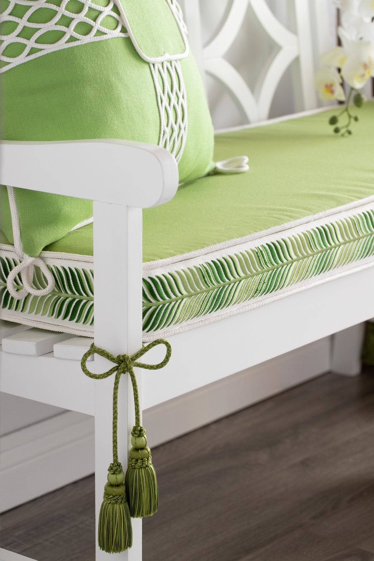 Samuel and Sons Treillage Embroidered Border — scenography