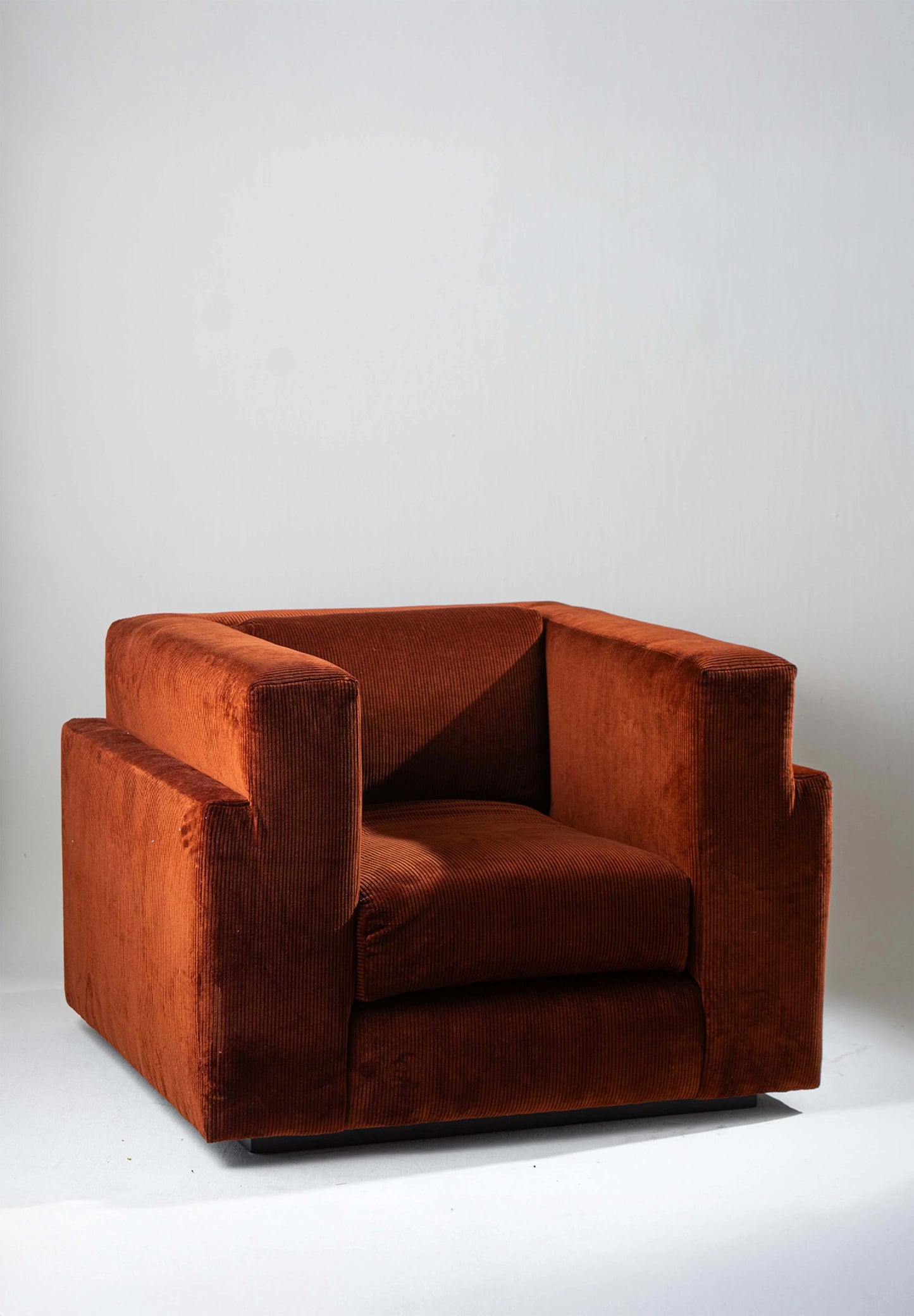 Porta Romana | William Armchair