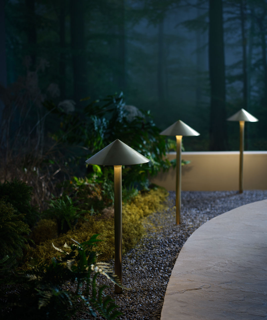 Visual Comfort | Peak Wide Path & Area Light